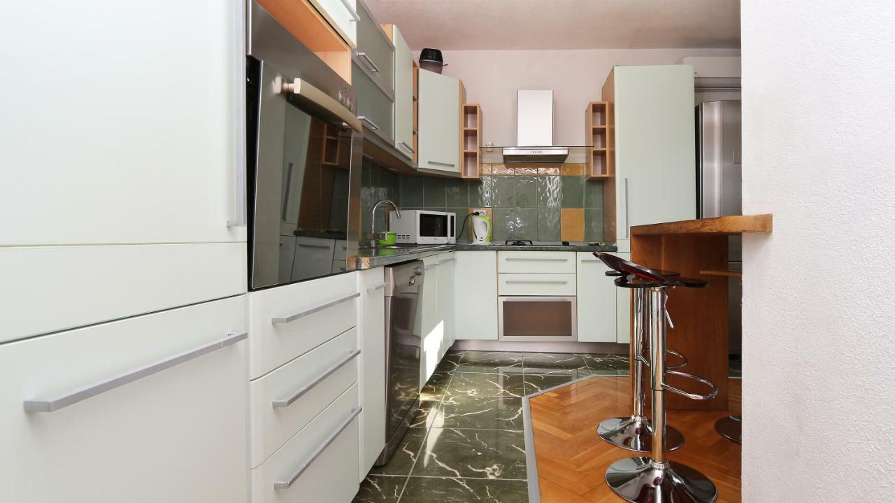 Hotel House Lipo Makarska Exterior foto